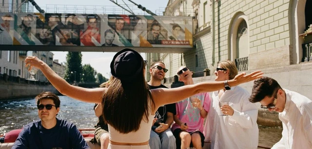  "Corporate yacht party in Moscow" №1