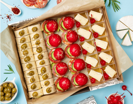 Chef's Signature Appetizer Platter №3