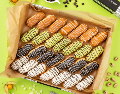 Eclair Food Box