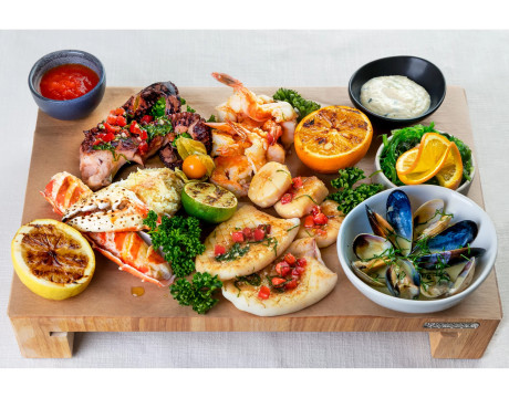 Assorted seafood