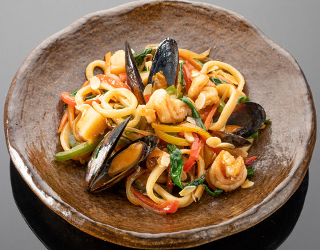 Udon Noodles with Seafood