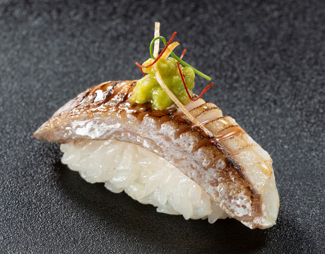 Aburi Amberjack Sushi