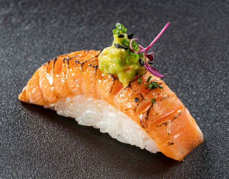 Aburi Salmon Sushi
