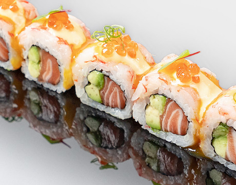 Roll with Salmon and Sweet Shrimp