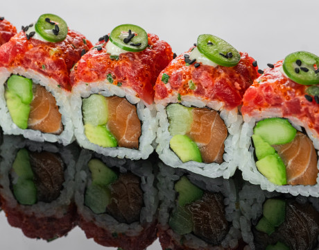 Tuna and Salmon Tartare Roll
